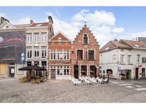 Uniek gebouw kort nabij de Grote markt