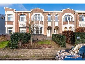 Exclusieve renovatiekans op gegeerde locatie in Hove