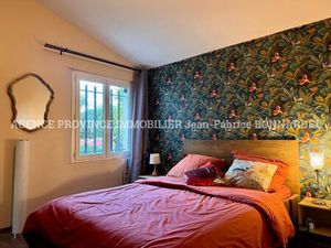 Vente maison 4 pièces 104 m² Sainte-Cécile-les-Vignes (84290)