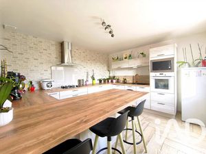 Vente maison 5 pièces 115 m² à Sainteny (50500)  219 000 €