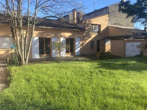 Location Maison 5 pièces 162m² COGNAC 16100