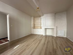 Vente maison 2 pièces 61 m² Pons (17800)