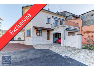 Maison à vendre 6 pièces 140 m² - Saint-Bonnet-près-Riom (63) - 215 000€