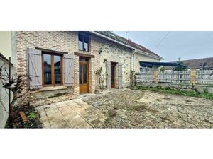 Location maison 4 pièces 83 m² à Lusigny-sur-Barse (10270)