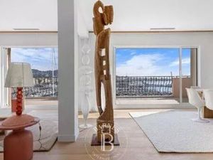 Appartement de luxe 3 chambres en location à Cannes  France