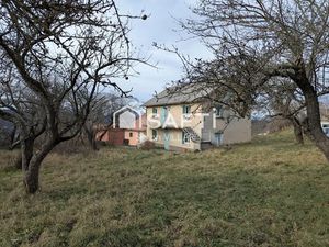 Vente maison 6 pièces 122 m² à Bénévent-et-Charbillac (05500)  285 000 €