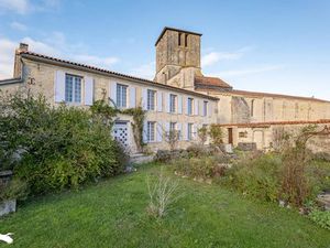 Vente maison 7 pièces 230 m² à Beauvais-sur-Matha (17490)  295 000 €