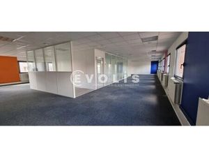 A LOUER - BUREAUX DIVISIBLES À PARTIR DE 30 m² - TORCY (77)