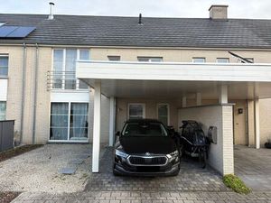 Gezellige rijwoning met tuin op centrale ligging