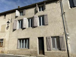 Charmante Maison de Village avec Beau Potentiel