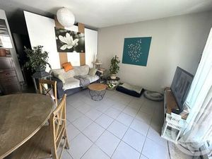 Appartement F3 à vendre - 3 pièces - 69 22 m2 - Nimes - 30 - LANGUEDOC-ROUSSILLON