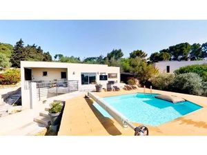 Magnifique villa contemporaire - Vue sur l'étang de Bages
