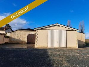 Côteaux de Saint Macaire  Propriété viticole de 22 hectares