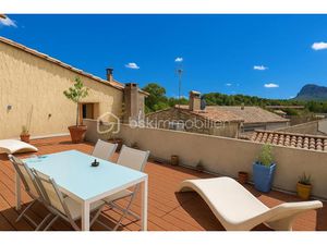 Vente maison 6 pièces 218 m² à Saint-Martin-de-Londres (34380)  418 000 €