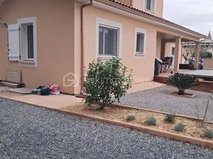 Vente villa 7 pièces 130 m² à Paulhan (34230)  420 000 €