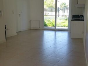 Location Appartement 1 pièce 35m² SARTROUVILLE 78500