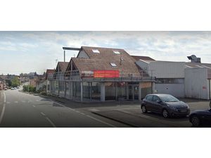 Local professionnel à louer ESSERT 5 pièce(s) 868m2 2 800€/mois HT/HC