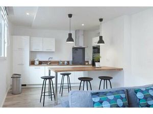 2 PIECES EXPOSE EST PROCHE CENTRE VILLE