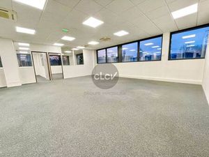 Prestigieux bureau de 380 m2 en location - Champagne-au-Mont-d'Or  France