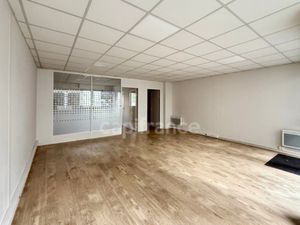 Commerce à vendre QUIMPER 2 pièce(s) 63m2 83 000€