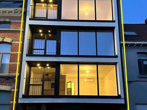 Appartement te koop in Sint-Niklaas met 6 slaapkamers