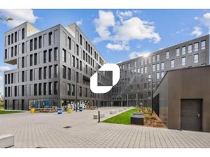 A LOUER  BUREAUX MEUBLES PRETS A L'EMPLOI