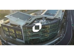 A LOUER  IMMEUBLE MULTI-SERVICES