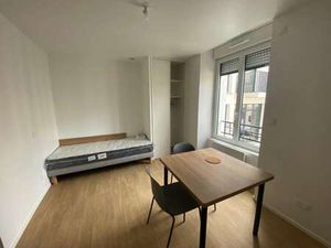 Location Appartement T1 Meublé à Laval (53000) : à louer T1 Meublé / 19m² Laval