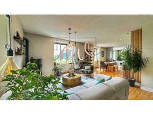 Propriété - 9P 272 m²