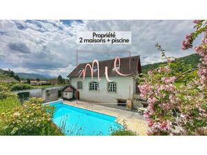 Saint-Aupre  Propriété avec piscine