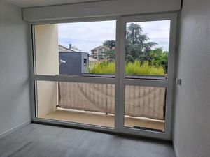 Location appartement 1 pièce 15 m² à Mérignac (33700)
