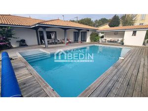 Vente maison 6 pièces 212.3 m² à Bourg sur gironde (33710)  442 260 €