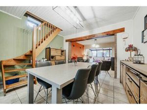 Maison à vendre à Rue des hauts wis 7 Chièvres (VBD60359)