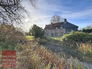 Vente maison 13 pièces 141 m² à Livarot-Pays-d'Auge (14140)  451 500 €