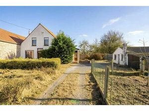 Maison à vendre avec garage et 3 chambres   Blandain (VBD60659)