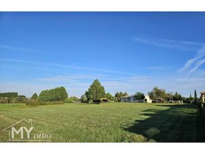 Vélines – Terrain à vendre – 1 223m²