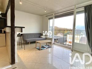 Vente appartement 1 pièce 26 m² à Livry-Gargan (93190)  106 000 €