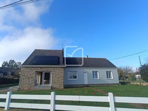 Poropriété de 155 m2  4 chambres terrain 1800m2 GUILLIERS