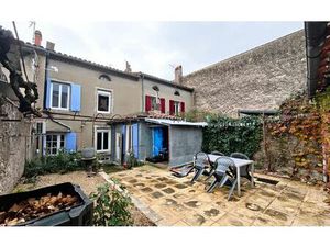 Maison Mazamet 105 m² T-4 à vendre  140 000 €
