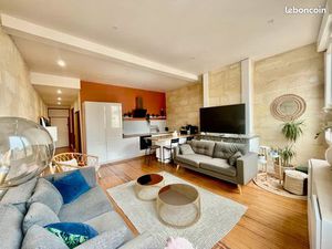 Grand t2 hyper centre