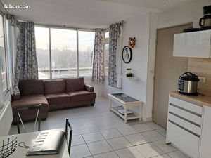 LOCATION MEUBLÉE T3 Cabine 42 m² – 100m Plage – 700 CC