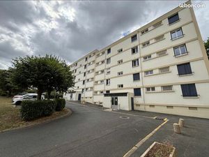 Appartement T4 Montluçon – 81 m² – Garage + Parking – 33 000