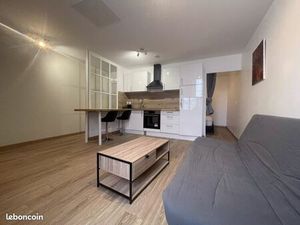 Studio 1 pièce 33 m²