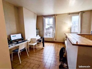 Appartement ensoleillé T2 à Puteaux