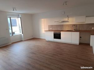 Appartement 3 chambres avec cour