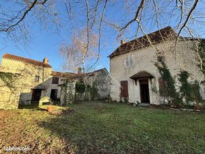 Maison 249 m² Charroux