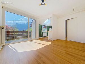 A LOUER - Studio non meublé rénové - Claix 38640