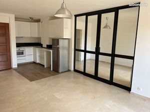 Appartement 2 pièces 38 m² + terrasse 4 m² centre ville