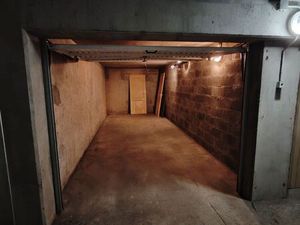 Garage boxé 20m2 Zola