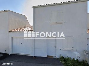 Château 4 pièces 82 m²